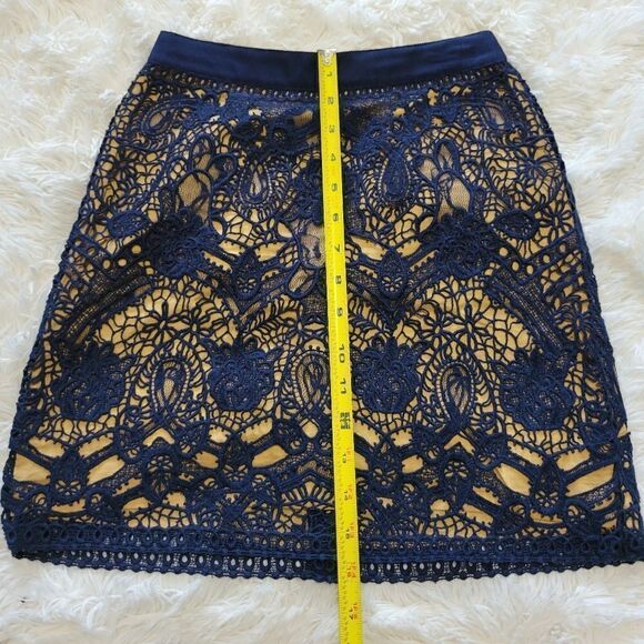 Club monaco eva lace skirt Navy Blue Sz 00 - Picture 3 of 7